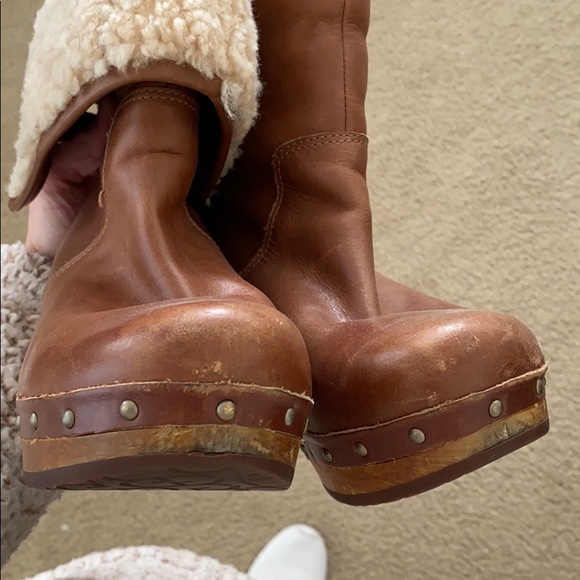Ugg boots - Picture 7 of 7